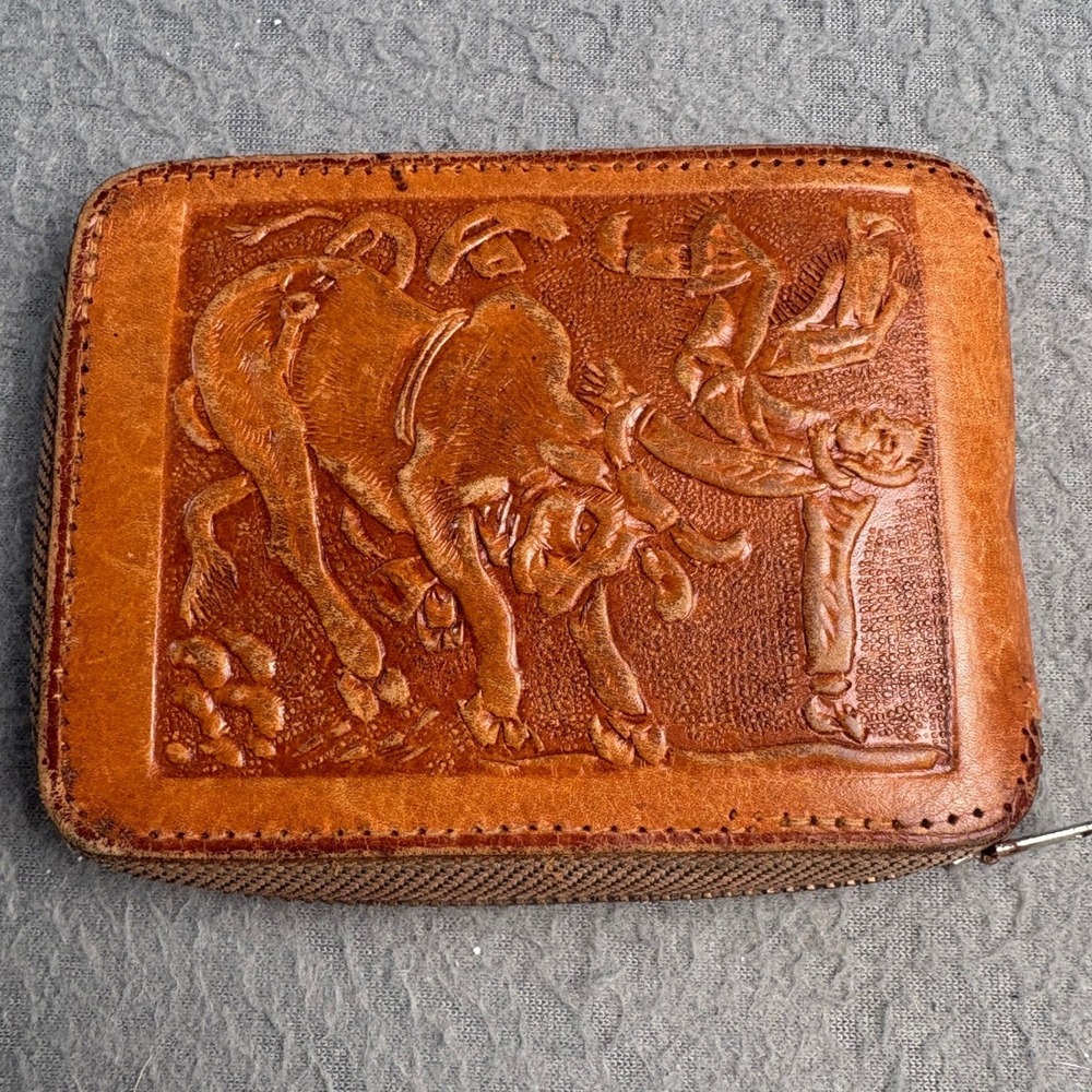 Vintage Mid-Century Tooled Leather Zip-Around Bifold Wallet Coin Purse Mexico